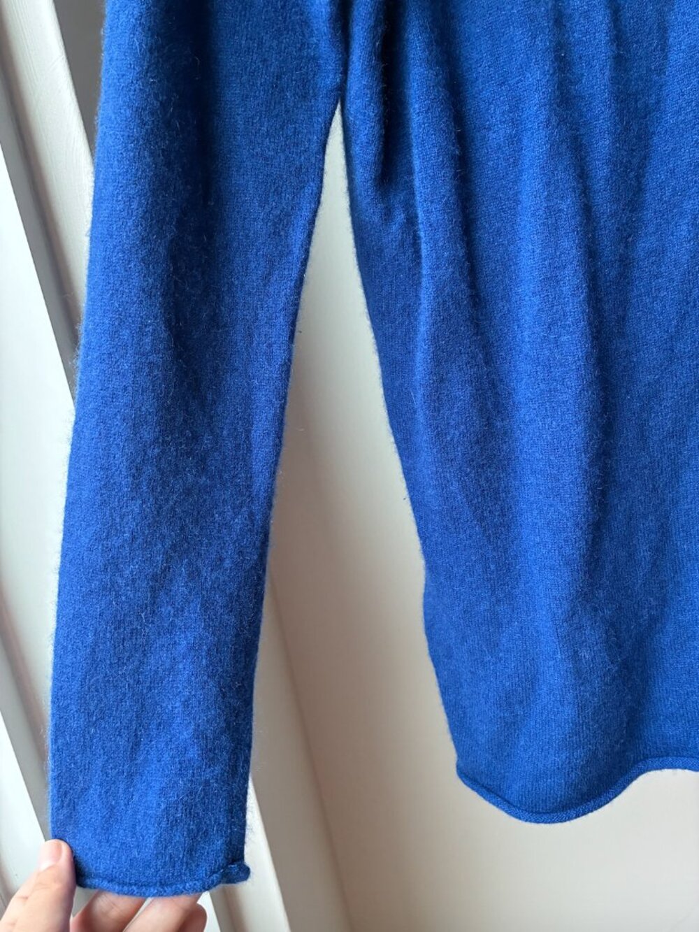 Tory Burch Cashmere Royal Blue Oversized Turtleneck Sweater - Size M - Picture 5 of 11